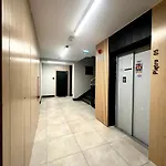Madalinskiego 23 - Parking & Balcony & Lift - 700m Main Station فروتسواف